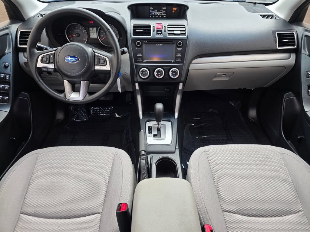 Used 2018 Subaru Forester 2.5i w/ Alloy Wheel Package AWD/4WD image 2