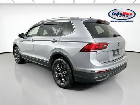 Used 2022 Volkswagen Tiguan SE image 6