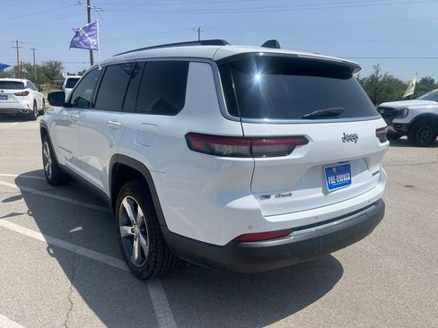 Used 2021 Jeep Grand Cherokee L Limited AWD/4WD image 3