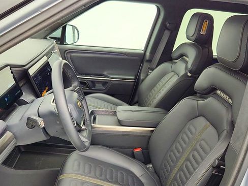 Used 2023 Rivian R1S Adventure image 25