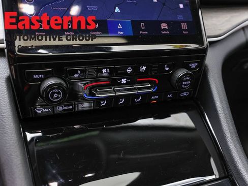 Used 2022 Jeep Grand Cherokee Limited 4xe w/ Luxury Tech Group II AWD/4WD image 20