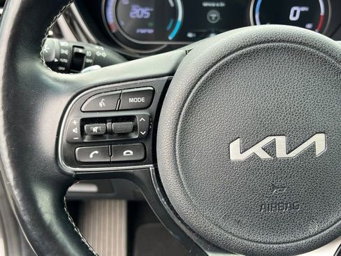 Used 2022 Kia Niro EX w/ Cold Weather Package image 24