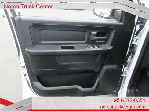 Used 2018 RAM 1500 Tradesman w/ Popular Equipment Group RWD image 9