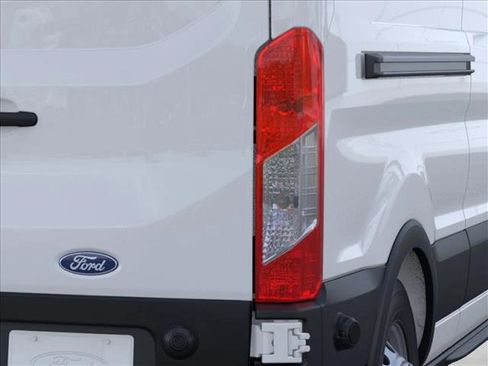 New 2026 Ford Transit 250 148 High Roof AWD image 21