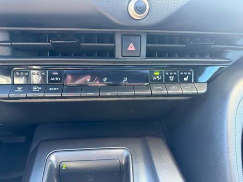 Used 2023 Toyota Crown XLE image 26