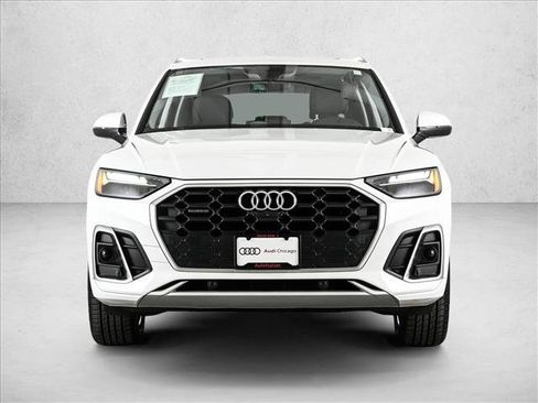Used 2024 Audi Q5 2.0T Premium Plus AWD/4WD image 2