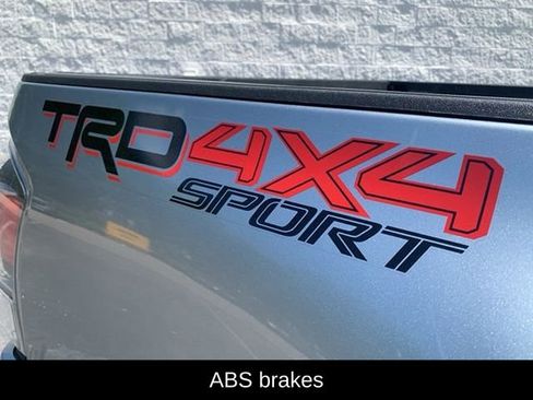 Used 2023 Toyota Tacoma TRD Sport image 13