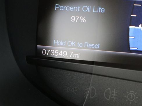 Used 2015 Ford Edge Titanium AWD/4WD image 22