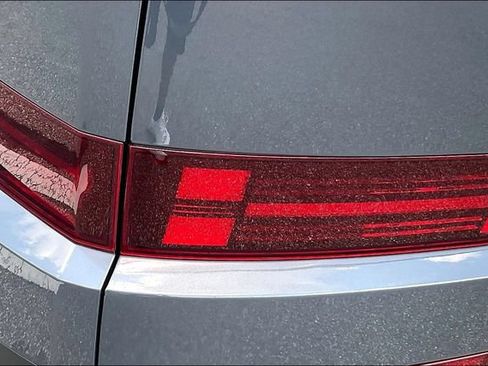 Certified 2026 Hyundai Santa Fe SEL AWD/4WD image 31