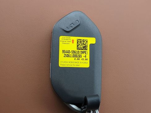 New 2026 Kia Sorento S image 29