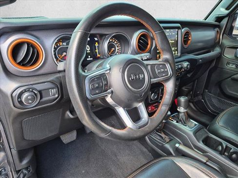 Used 2023 Jeep Gladiator Mojave w/ LED Lighting Group AWD/4WD image 10