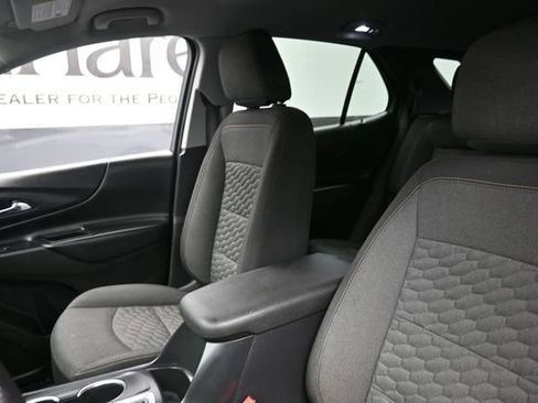 Used 2020 Chevrolet Equinox LT FWD image 10
