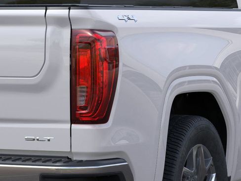 New 2025 GMC Sierra 1500 SLT w/ SLT Premium Plus Package image 11
