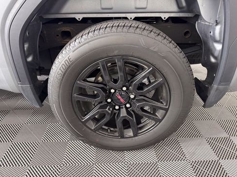 Used 2024 GMC Sierra 1500 Elevation AWD/4WD image 13