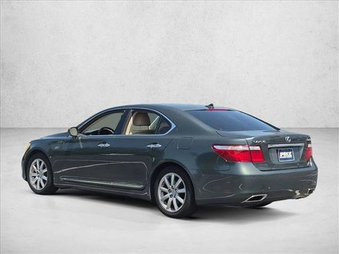 Used 2009 Lexus LS 460 w/ Comfort Pkg RWD image 7