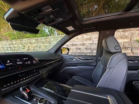 Used 2023 Cadillac Escalade ESV Sport w/ Touring Package AWD/4WD image 22