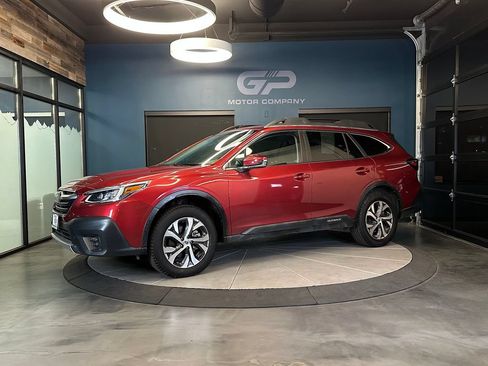 Used 2022 Subaru Outback Limited AWD/4WD image 7