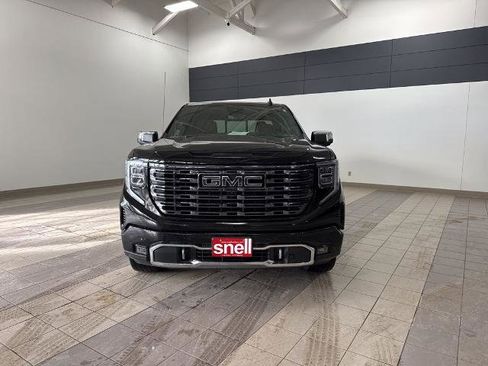 Used 2025 GMC Sierra 1500 Denali Ultimate AWD/4WD image 10