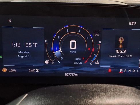 Used 2024 Chevrolet Traverse LT AWD/4WD image 23