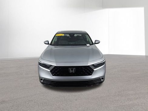 Used 2024 Honda Accord Touring image 15