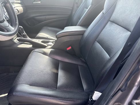 Used 2017 Acura ILX FWD image 8