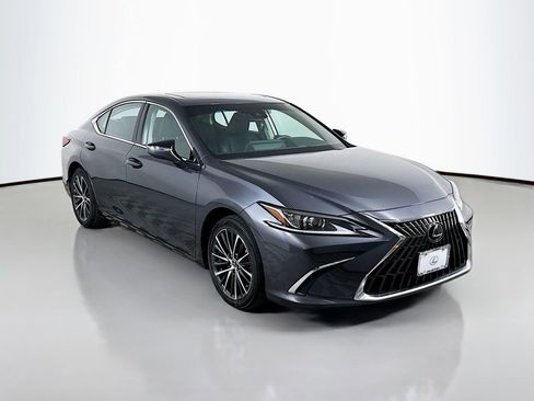 Certified 2022 Lexus ES 350 w/ Premium Package FWD image 3