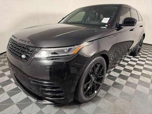 Used 2026 Land Rover Range Rover Velar Dynamic SE AWD/4WD image 2