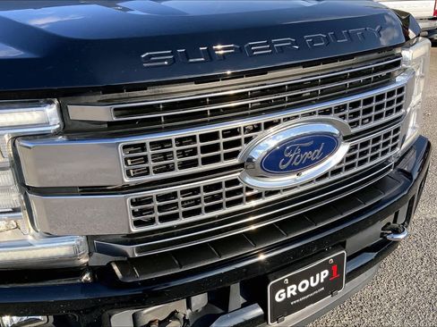 Used 2017 Ford F250 Platinum w/ Platinum Ultimate Package image 29