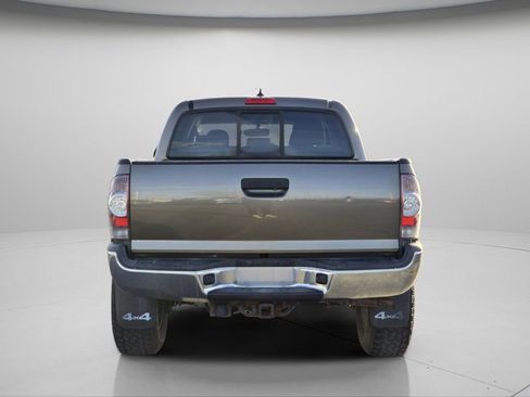Used 2012 Toyota Tacoma 4x4 Double Cab w/ SR5 Pkg image 19