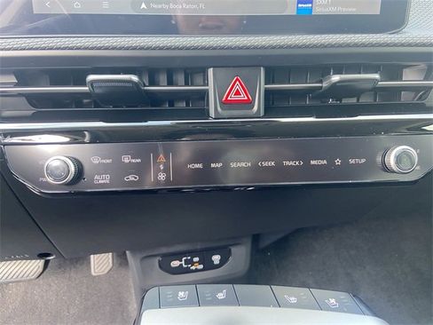 New 2025 Kia EV6 Wind image 23