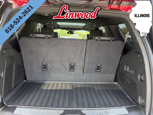 Used 2024 GMC Yukon AT4 AWD/4WD image 12