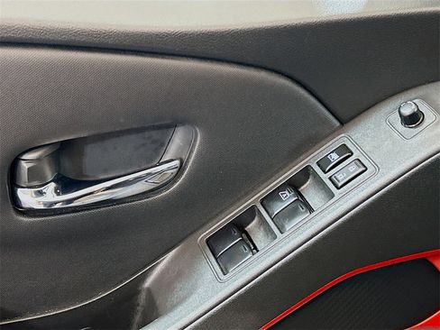 Used 2024 Nissan Frontier Pro-X image 16