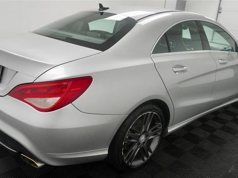 Used 2015 Mercedes-Benz CLA 250 image 7