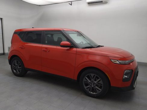 Used 2021 Kia Soul S FWD image 11