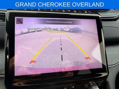 Used 2023 Jeep Grand Cherokee Overland w/ Trailer Tow Prep Group (B) image 20
