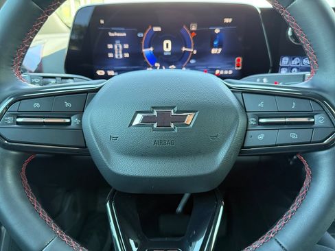 Used 2024 Chevrolet Blazer EV RS AWD/4WD image 19