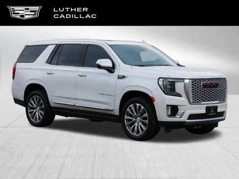 Used 2021 GMC Yukon Denali w/ Denali Ultimate Package image 1
