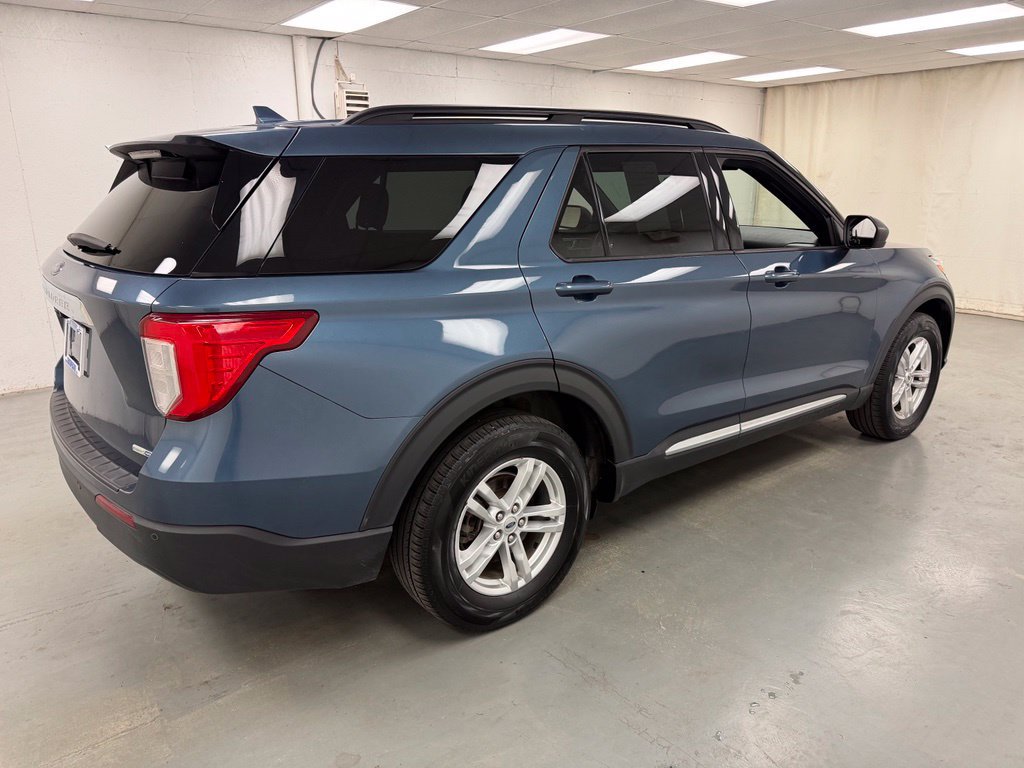 Used 2020 Ford Explorer XLT w/ Comfort Package AWD/4WD image 6