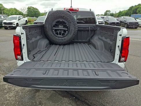 Used 2025 Chevrolet Colorado ZR2 w/ ZR2 Bison Edition AWD/4WD image 29