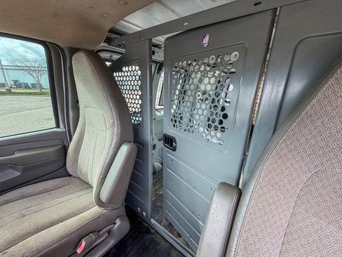 Used 2013 GMC Savana 1500 image 14