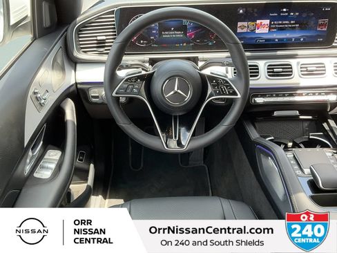 Used 2026 Mercedes-Benz GLE 350 4MATIC w/ Driver Assistance Package image 14