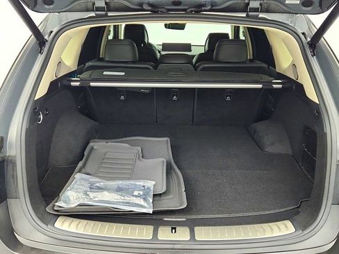 Used 2024 Genesis GV80 3.5T w/ Prestige Matte Package image 22