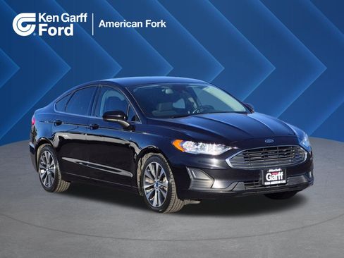 Used 2020 Ford Fusion SE AWD/4WD image 1