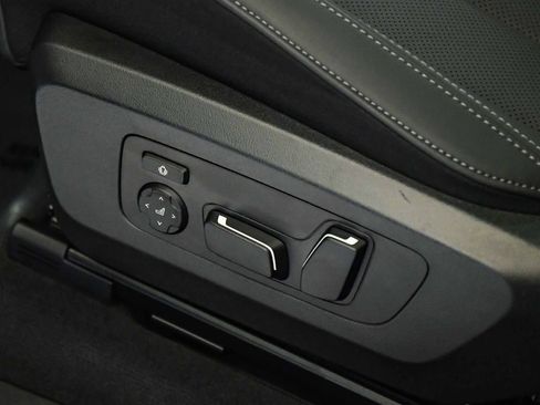 Used 2026 BMW X3 xDrive30 w/ Premium Package image 25