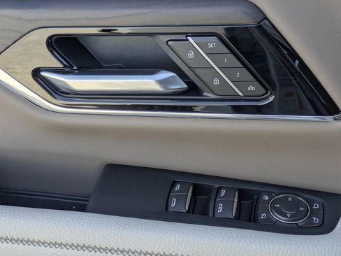 New 2026 GMC Yukon XL Denali w/ Sun & Power Step Package image 27