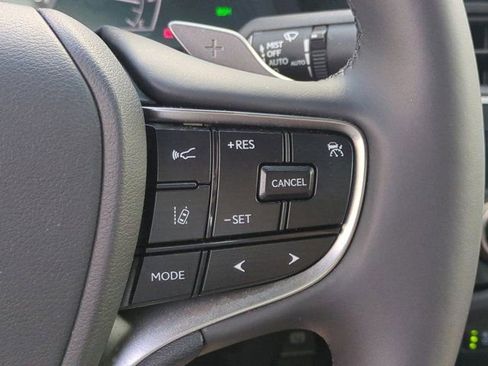 Used 2024 Lexus ES 350 w/ Premium Package image 25