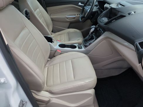Used 2013 Ford C-MAX SEL FWD image 21