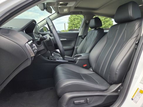 Used 2023 Acura Integra image 6