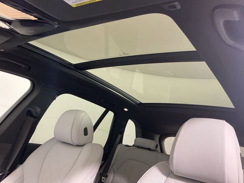 Certified 2023 BMW X5 sDrive40i w/ M Sport Package image 25