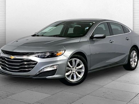 Used 2024 Chevrolet Malibu LT FWD image 12